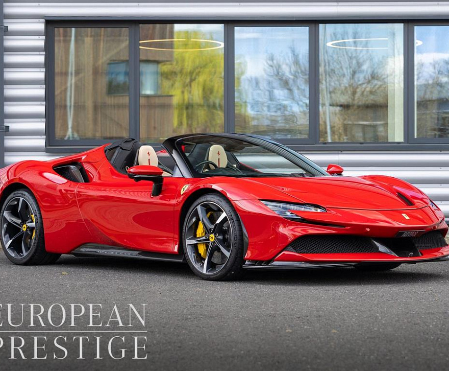 Ferrari SF90 Spider